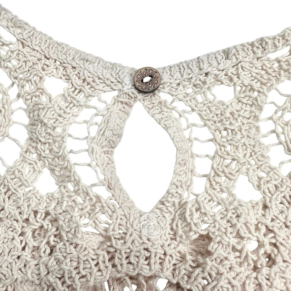 Solitaire | Women | Neutral Beige Crochet Open Knit Boho Scalloped Top | Medium - Picture 12 of 14